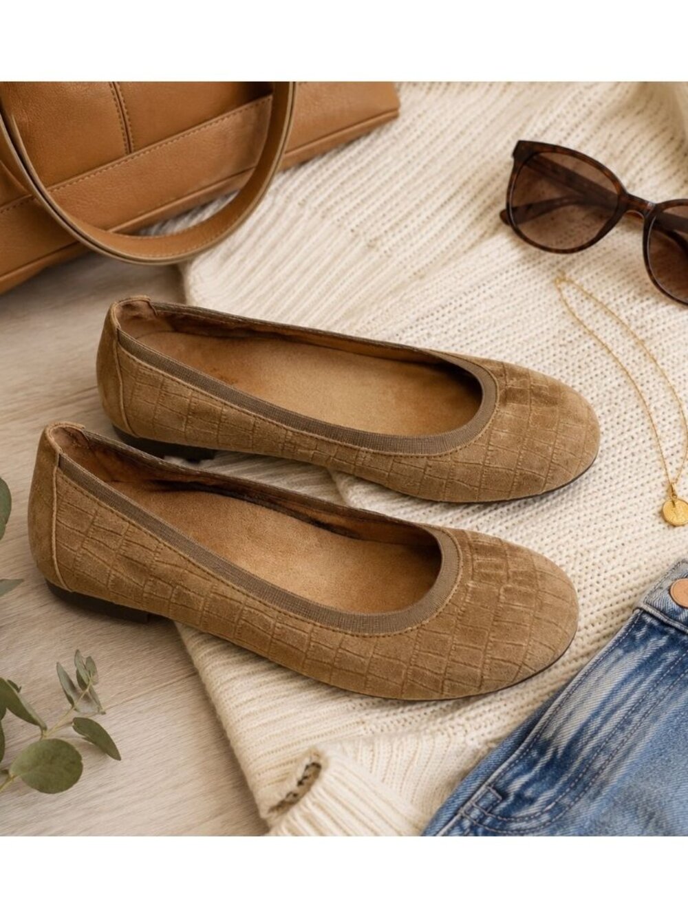Vionic Anita Ballet Flats Taupe Croc Embossed Suede 9.5